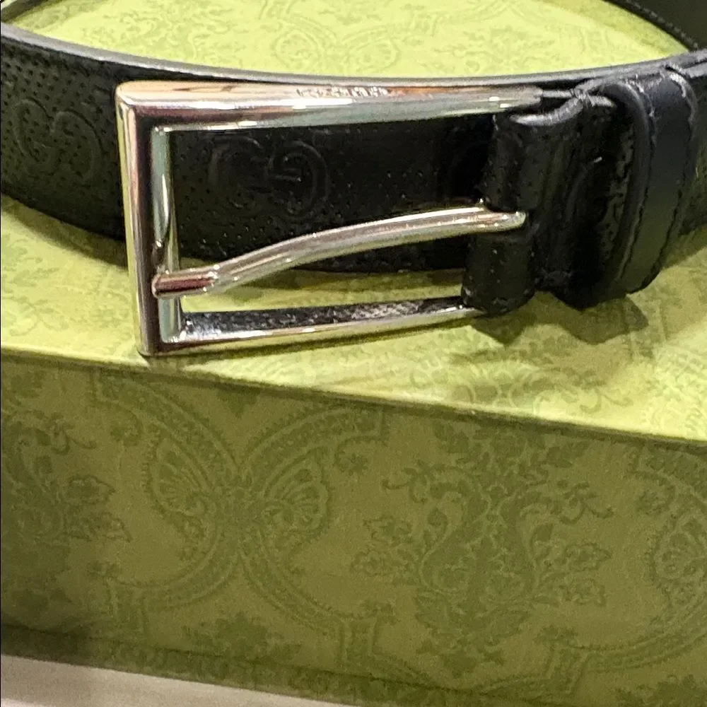 Gucci | Accessories | Gucci Womensslim Belt 47433 Ucgan 100 